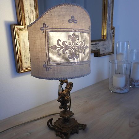 La Casa Di Clara Bed & Breakfast Esine Bagian luar foto